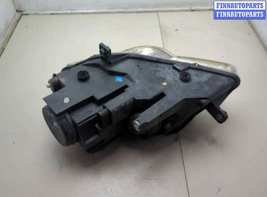 Фара передняя на Volkswagen Passat B6 (3C)