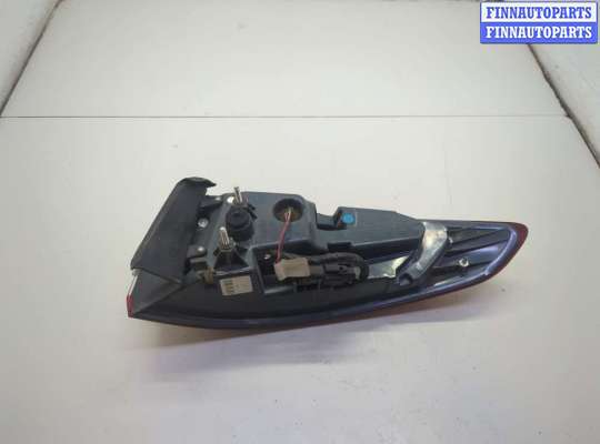 Фонарь задний на Ford Mondeo V