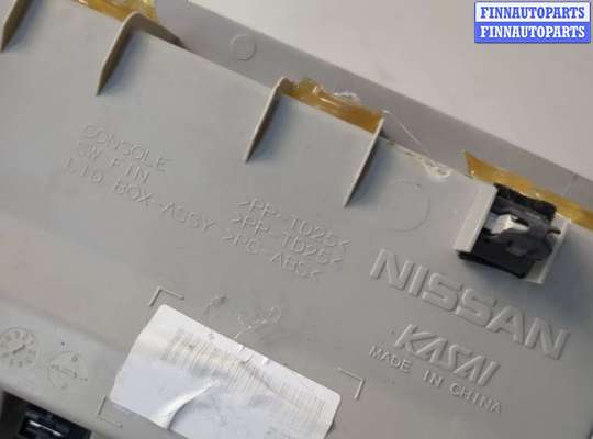 купить Фонарь салона (плафон) на Nissan Pathfinder 2012-2020