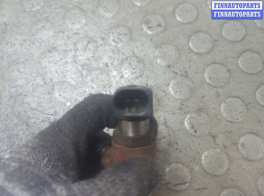 купить Форсунка топливная на Renault Scenic 2009-2012