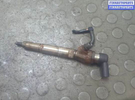 Купить Форсунка топливная на Renault Scenic 2009-2012 Форсунка топливная RN1577975 на Renault Scenic 2009-2012