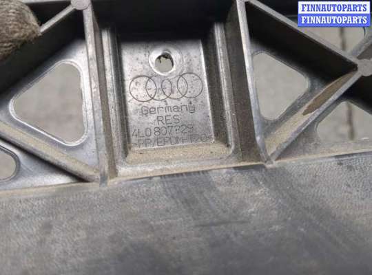 купить Кронштейн бампера на Audi Q7 2005-2015