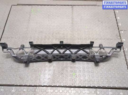 купить Кронштейн бампера на Audi Q7 2005-2015
