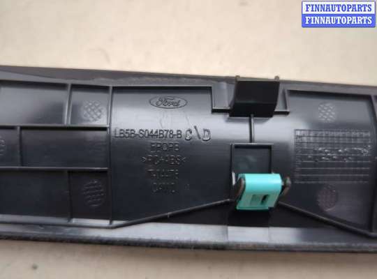 купить Пластик (обшивка) салона на Ford Explorer 2019-2025