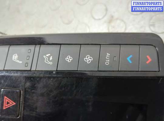 купить Переключатель отопителя (печки) на Infiniti QX50 2017-2025