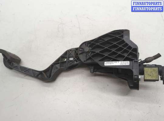 купить Педаль сцепления на Volkswagen Passat 6 2005-2010