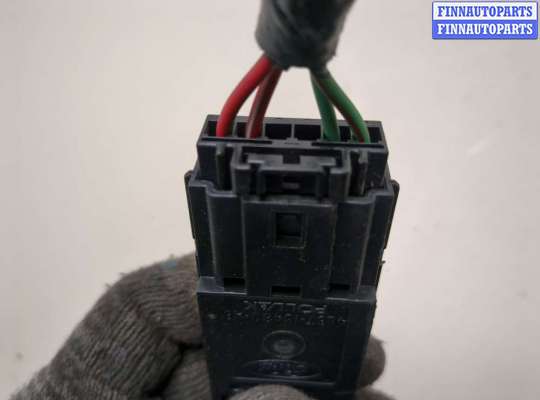 купить Датчик педали тормоза на Lincoln Navigator 2002-2006