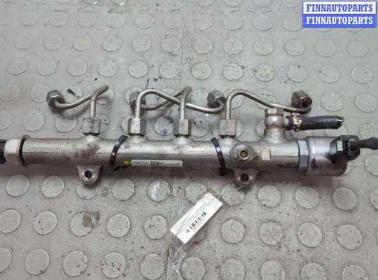 купить Рампа (рейка) топливная на Mercedes C W204 2006-2015