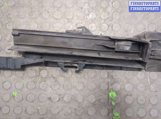 купить Кронштейн радиатора на BMW X5 E70 2006-2013