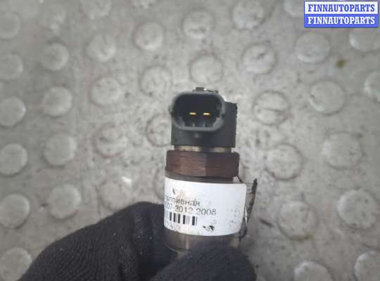 купить Форсунка топливная на KIA Ceed 2007-2012