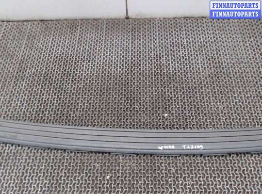 купить Молдинг бампера на Land Rover Discovery 3 2004-2009