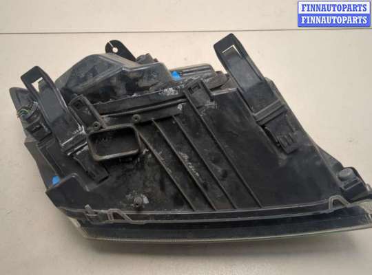 Фара передняя на Ford Focus II