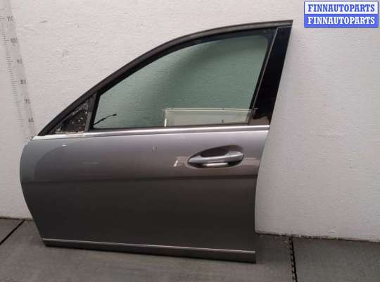Дверь боковая (легковая) MB1519676 на Mercedes C W204 2006-2015