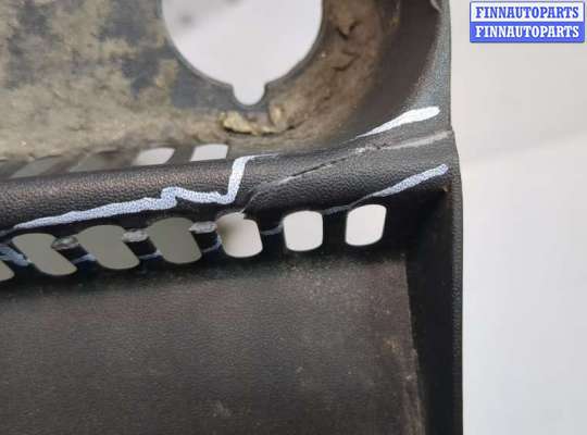 купить Жабо под дворники (дождевик) на Volkswagen Golf 5 2003-2009