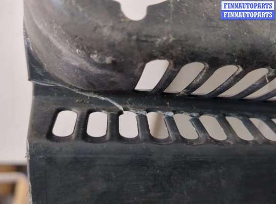 купить Жабо под дворники (дождевик) на Volkswagen Golf 5 2003-2009