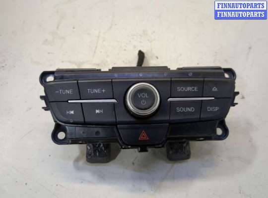 Панель управления магнитолой FO1960727 на Ford Kuga 2016-2019