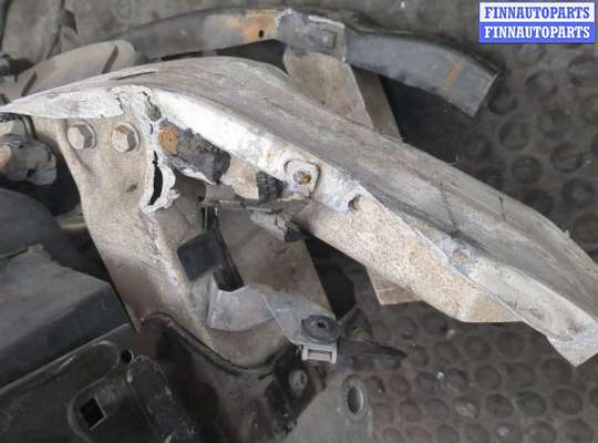 купить Рамка передняя (телевизор) на BMW 5 F10 2010-2017