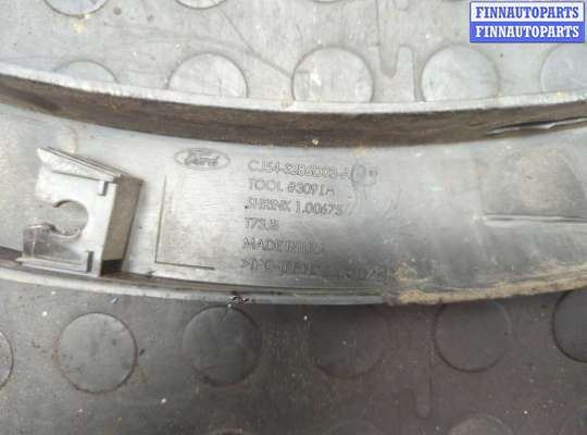 купить Молдинг крыла на Ford Escape 2015-2019