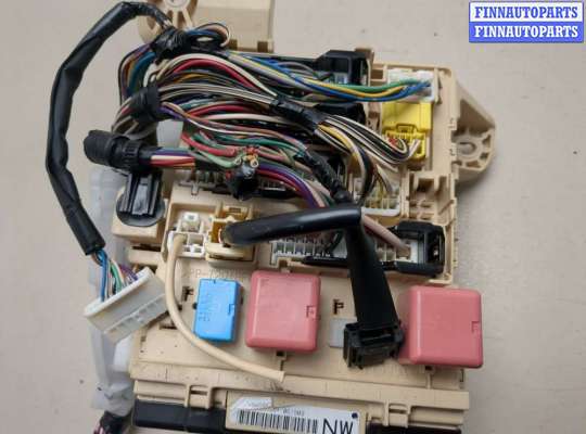 купить Блок предохранителей на Toyota Camry V40 2006-2011