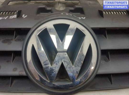 купить Решетка радиатора на Volkswagen Touran 2006-2010