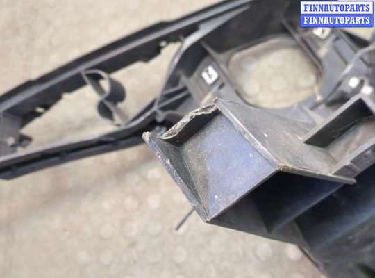 купить Кронштейн крыла на BMW X5 E70 2006-2013