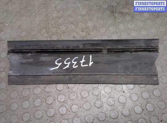 купить Накладка замка капота на Ford Explorer 2001-2006