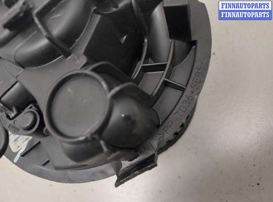 купить Двигатель отопителя (моторчик печки) на Renault Megane 2 2002-2009