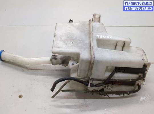 Бачок омывателя TT972604 на Toyota Corolla Verso 2004-2009