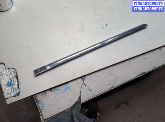 купить Молдинг двери на Cadillac Escalade 3 2006-2014