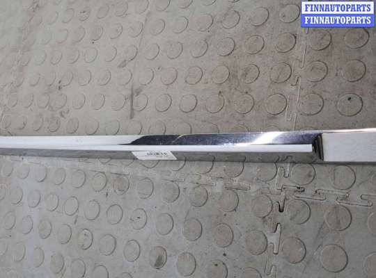 купить Молдинг двери на Cadillac Escalade 3 2006-2014