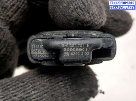 купить Ключ зажигания на Audi A4 (B8) 2007-2015