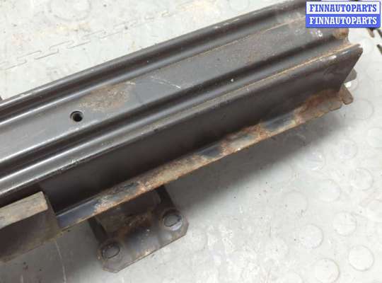 купить Усилитель бампера на Land Rover Discovery 4 2009-2016