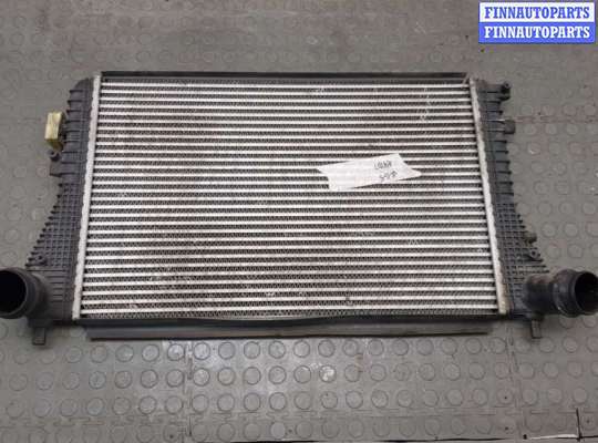 купить Радиатор интеркулера на Volkswagen Golf 5 2003-2009
