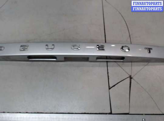 купить Накладка под номер (бленда) на Peugeot 308 2007-2013