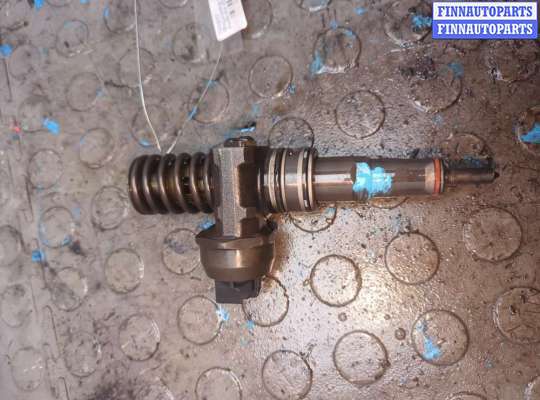 Форсунка топливная AU1651589 на Audi A4 (B7) 2004-2009