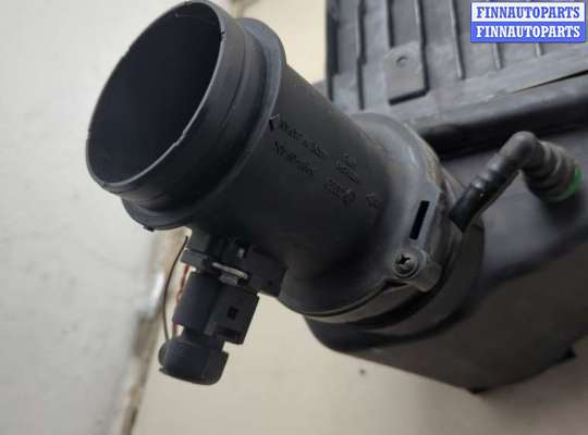 Корпус воздушного фильтра на Audi Q7 (4L)