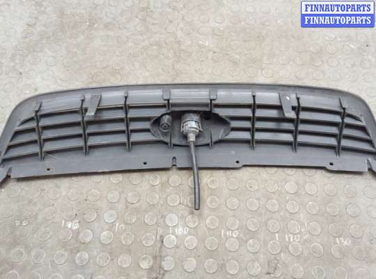 купить Решетка радиатора на Ford Focus 2 2008-2011