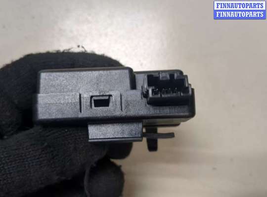 купить Блок управления центральным замком на Chevrolet Equinox 2017-2024