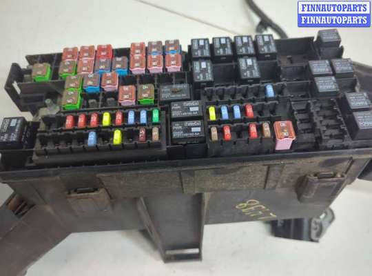 купить Блок предохранителей на Ford Explorer 2010-2015