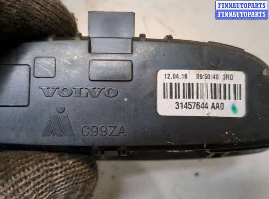 купить Фонарь салона (плафон) на Volvo XC90 2014-2019