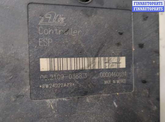 Блок ABS на Infiniti QX56 (JA60)