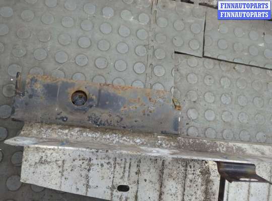 купить Кронштейн подножки на Mercedes ML W164 2005-2011