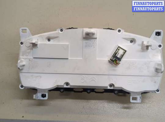 Щиток приборов