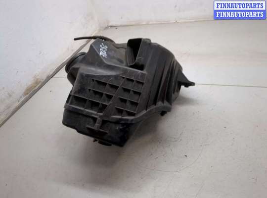 Корпус воздушного фильтра на BMW 3 (E90/E91/E92/E93)