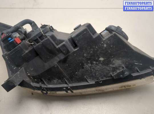 купить Фара (передняя) на Toyota Corolla E12 2001-2006