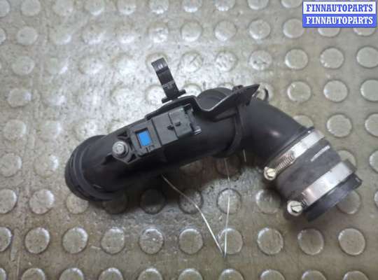 Купить Патрубок интеркулера на Peugeot 308 2013-2021 Патрубок интеркулера PG1221831 на Peugeot 308 2013-2021