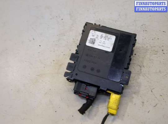 купить Блок управления подрулевыми переключателями на Volkswagen Passat 6 2005-2010