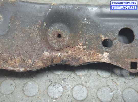 купить Балка под радиатор на Nissan Note E11 2005-2013