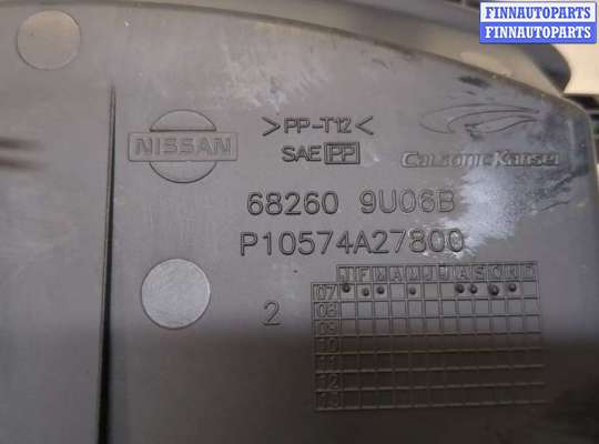 Бардачок (вещевой ящик) NS639525 на Nissan Note E11 2006-2013