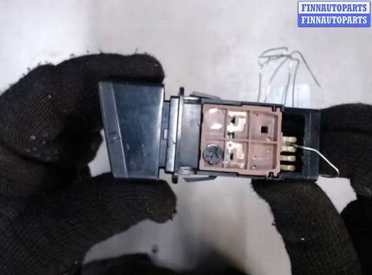 купить Кнопка аварийки на Mazda 5 (CR) 2005-2010